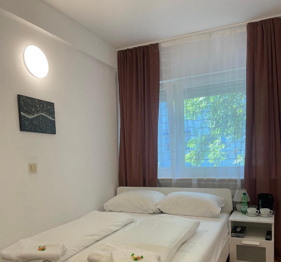 Hotel Starlight Frankfurt nad Menem Zewnętrze zdjęcie