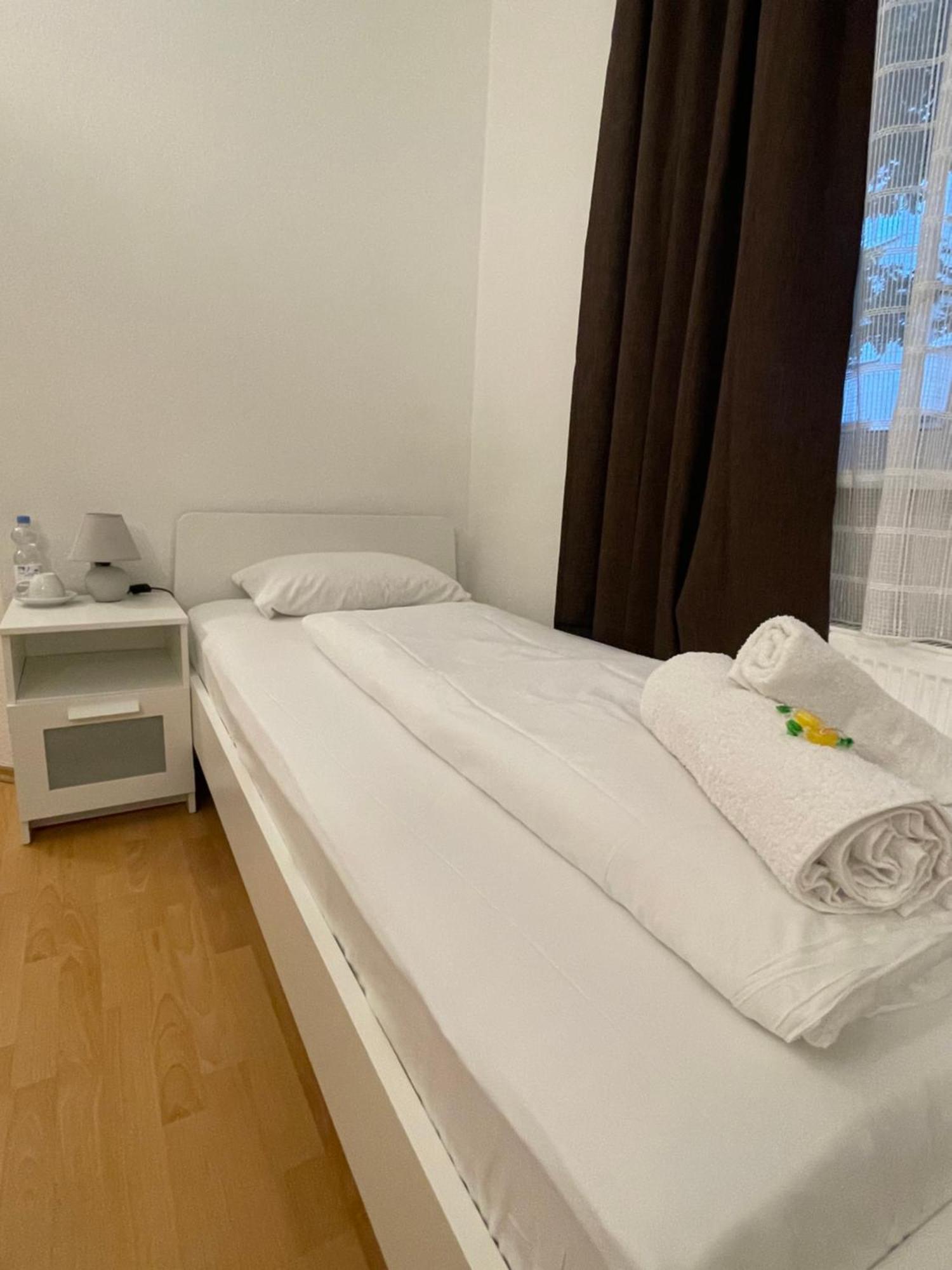 Hotel Starlight Frankfurt nad Menem Zewnętrze zdjęcie